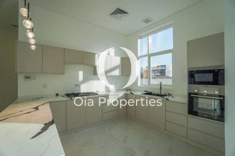 Vila na Yas Island, Abu Dhabi, SAE 4 ložnice, 510 m² Č.: 628737 - fotografie 12