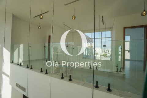 Vila na Yas Island, Abu Dhabi, SAE 4 ložnice, 510 m² Č.: 628737 - fotografie 18