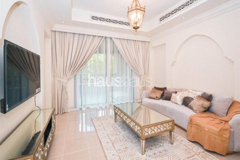阿联酋 Dubai Downtown Dubai (Downtown Burj Dubai) 待租 : 2 卧, 137 平方米 , 编号626919 - 照片 3