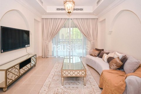 阿联酋 Dubai Downtown Dubai (Downtown Burj Dubai) 待租 : 2 卧, 137 平方米 , 编号626919 - 照片 1