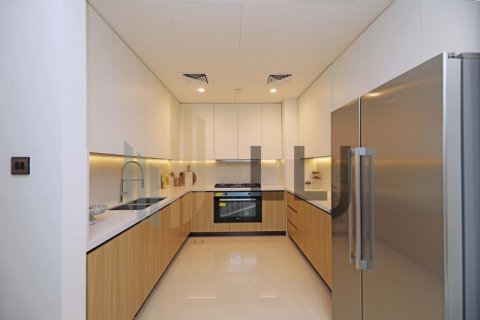 Vilë në Saadiyat Island, Abu Dhabi, Emiratet e Bashkuara Arabe 6 dhoma gjumi, 591.4 m2. № 584955 - Foto 11