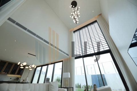 Vilë në Saadiyat Island, Abu Dhabi, Emiratet e Bashkuara Arabe 6 dhoma gjumi, 591.4 m2. № 584955 - Foto 2