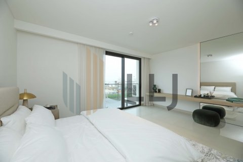 Vilë në Saadiyat Island, Abu Dhabi, Emiratet e Bashkuara Arabe 6 dhoma gjumi, 591.4 m2. № 584955 - Foto 21