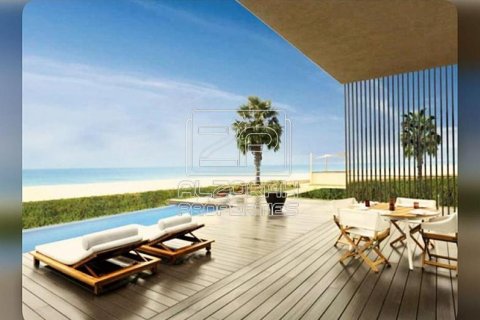 Vilë në Al Zorah, Ajman, Emiratet e Bashkuara Arabe 5 dhoma gjumi, 681.7 m2. № 589186 - Foto 1