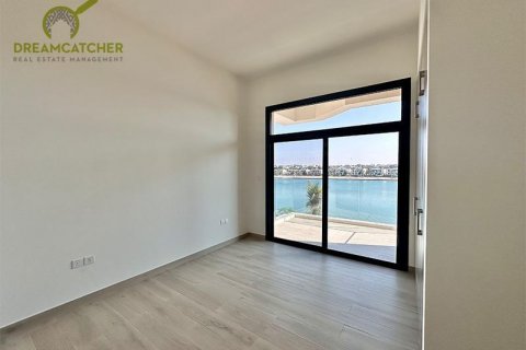 Villa in Mina Al Arab, Ras Al Khaimah, UAE 4 bedrooms, 354.8 sq.m. № 588508 - photo 12