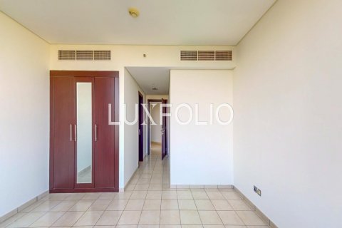 Apartmen di DIFC, Dubai, UAE 2 bilik tidur, 118 meter persegi № 628098 - foto 11