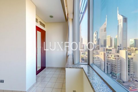Apartmen di DIFC, Dubai, UAE 2 bilik tidur, 118 meter persegi № 628098 - foto 6
