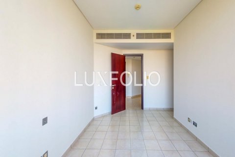 Apartmen di DIFC, Dubai, UAE 2 bilik tidur, 118 meter persegi № 628098 - foto 9
