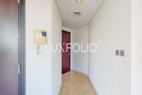 Apartmen di DIFC, Dubai, UAE 2 bilik tidur, 118 meter persegi № 628098 - foto 21