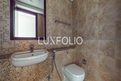 Apartmen di DIFC, Dubai, UAE 2 bilik tidur, 118 meter persegi № 628098 - foto 13