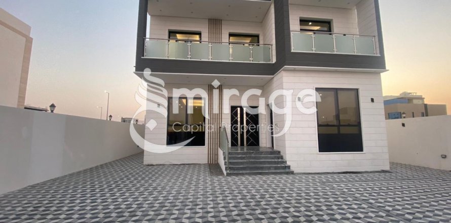 Vilë në Al Shamkha, Abu Dhabi, Emiratet e Bashkuara Arabe 5 dhoma gjumi, 510 m2. № 596792