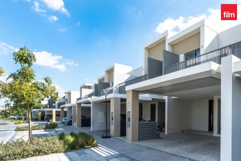 Vila v Tilal Al Ghaf, Dubai, SAE 3 ložnice, 199.7 m² Č.: 575258 - fotografie 1
