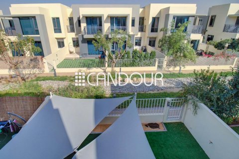 Vila v Dubai Hills Estate, Dubai, SAE 4 ložnice, 271.3 m² Č.: 605509 - fotografie 13