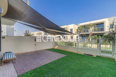 Vila v Dubai Hills Estate, Dubai, SAE 4 ložnice, 271.3 m² Č.: 605509 - fotografie 14