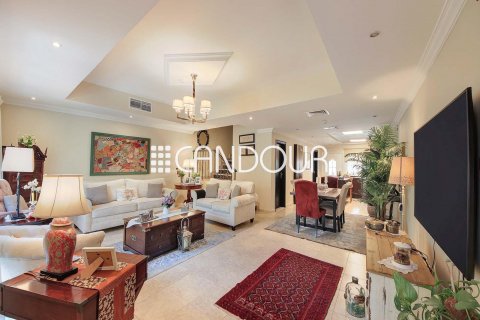 Řadový dům v Jumeirah Village Circle, Dubai, SAE 3 ložnice, 272.9 m² Č.: 605507 - fotografie 2