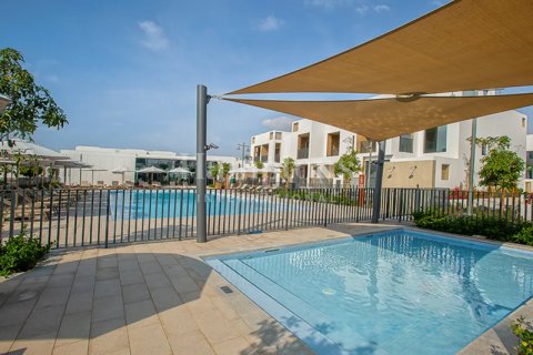 Adosado en alquiler en Arabian Ranches 3, Dubai, EAU 3 dormitorios, 202.52854000 m2 № 596504 - foto 3