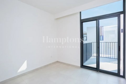 Adosado en alquiler en Arabian Ranches 3, Dubai, EAU 3 dormitorios, 202.52854000 m2 № 596504 - foto 8