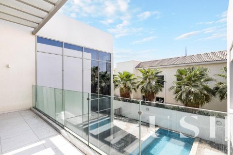 Vila v Mohammed Bin Rashid City, Dubai, SAE 5 ložnice, 847 m² Č.: 620915 - fotografie 11