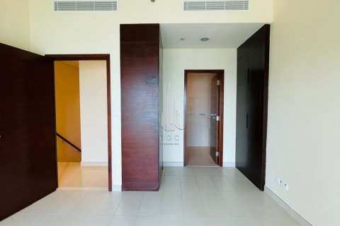Dupleks di Corniche Road, Abu Dhabi, UAE 2 bilik tidur, 171 meter persegi № 591793 - foto 10