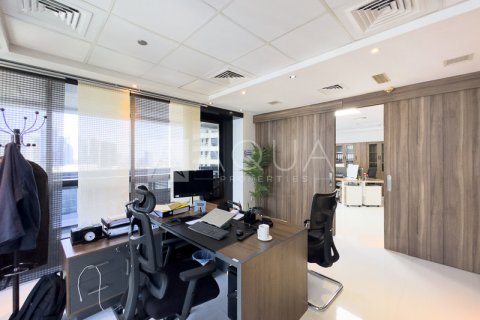 Müüa kontor asukohaga Jumeirah Lake Towers, Dubai, AÜE: 115.7 m² Nr 585003 - pilt 11