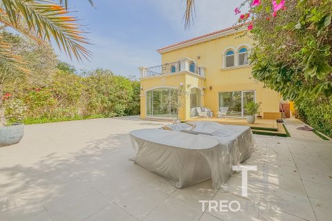 Vilë në Jumeirah Park, Dubai, Emiratet e Bashkuara Arabe 3 dhoma gjumi, 328 m2. № 595564 - Foto 1