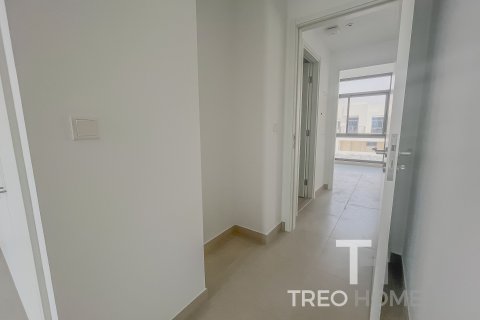 Řadový dům v Town Square, Dubai, SAE 4 ložnice, 228 m² Č.: 595542 - fotografie 7