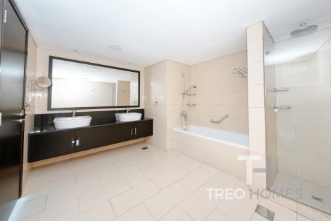 Apartman u Jumeirah Lake Towers, Dubai, UAE 3 spavaćih soba, 225 m2 Br. 595544 - fotografija 7