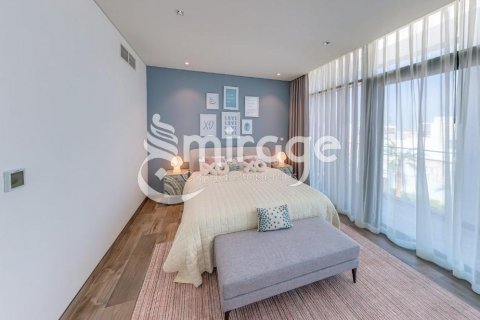 Vila v Abu Dhabi, SAE 5 ložnice, 619 m² Č.: 597274 - fotografie 5