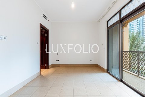 Apartment in Old Town, Dubai, UAE 3 bedrooms, 183 sq.m. № 627532 - photo 5