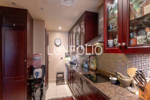 Apartment in Old Town, Dubai, UAE 1 bedroom, 90 sq.m. № 627492 - photo 5