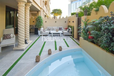 Řadový dům v Palm Jumeirah, Dubai, SAE 3 ložnice, 484 m² Č.: 626605 - fotografie 1