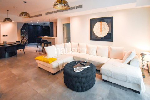 Řadový dům v Palm Jumeirah, Dubai, SAE 3 ložnice, 484 m² Č.: 626605 - fotografie 2