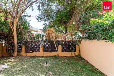 Vilë në Al Furjan, Dubai, Emiratet e Bashkuara Arabe 3 dhoma gjumi, 224 m2. № 569798 - Foto 27
