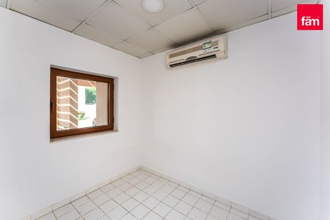 Vilë në Al Furjan, Dubai, Emiratet e Bashkuara Arabe 3 dhoma gjumi, 224 m2. № 569798 - Foto 15