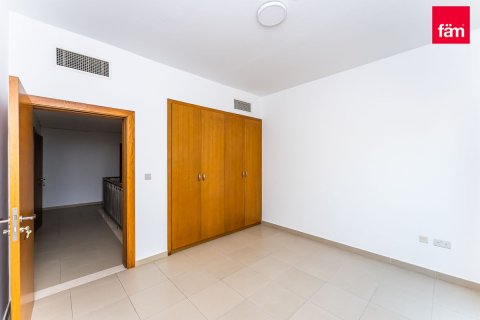 Vilë në Al Furjan, Dubai, Emiratet e Bashkuara Arabe 3 dhoma gjumi, 224 m2. № 569798 - Foto 13