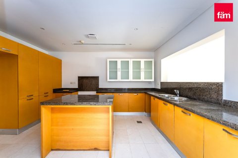 Vilë në Al Furjan, Dubai, Emiratet e Bashkuara Arabe 3 dhoma gjumi, 224 m2. № 569798 - Foto 20