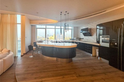 Penthouse in Palm Jumeirah, Dubai, UAE 4 bedrooms, 493 sq.m. № 625798 - photo 4