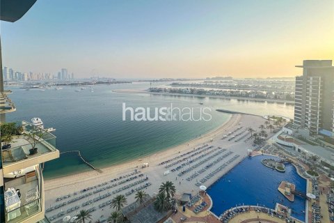 Penthouse in Palm Jumeirah, Dubai, UAE 4 bedrooms, 493 sq.m. № 625798 - photo 1