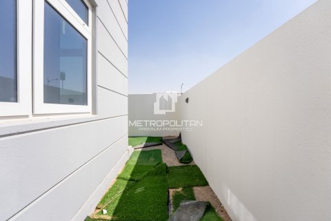 Villa in DAMAC Hills (Akoya by DAMAC), Dubai, UAE 3 bedrooms, 191 sq.m. № 543213 - photo 29