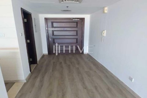 Apartment in Jumeirah Lake Towers, Dubai, UAE 1 bedroom, 91 sq.m. № 575852 - photo 11