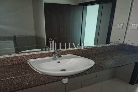 Apartment in Jumeirah Lake Towers, Dubai, UAE 1 bedroom, 91 sq.m. № 575852 - photo 12