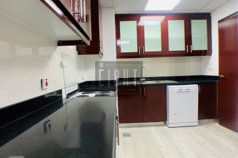 Apartment in Jumeirah Beach Residence, Dubai, UAE 2 bedrooms, 137 sq.m. № 578228 - photo 13