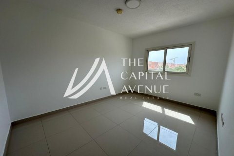 Vilë në Al Samha, Abu Dhabi, Emiratet e Bashkuara Arabe 3 dhoma gjumi, 250 m2. № 604685 - Foto 8