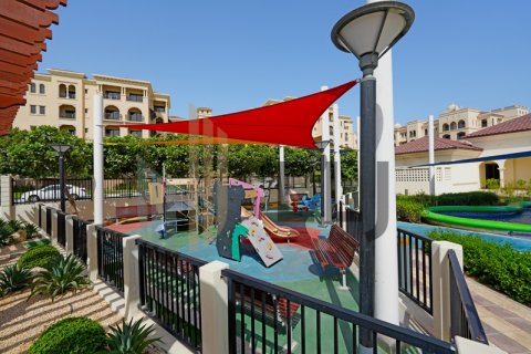Byt na Saadiyat Island, Abu Dhabi, SAE 3 ložnice, 201.1 m² Č.: 596680 - fotografie 22