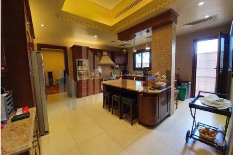 Müüa villa asukohaga Marina Village, Abu Dhabi, AÜE: 5 magamistoaga, 1822.8 m² Nr 596678 - pilt 10