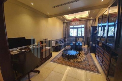 Müüa villa asukohaga Marina Village, Abu Dhabi, AÜE: 5 magamistoaga, 1822.8 m² Nr 596678 - pilt 32