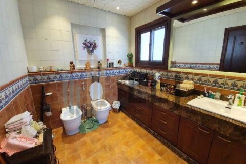 Müüa villa asukohaga Marina Village, Abu Dhabi, AÜE: 5 magamistoaga, 1822.8 m² Nr 596678 - pilt 30