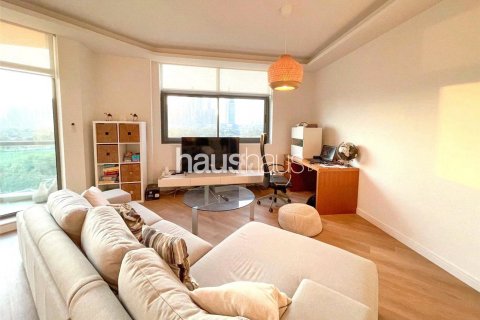 Apartment in The Views, Dubai, UAE 3 bedrooms, 161 sq.m. № 625772 - photo 10
