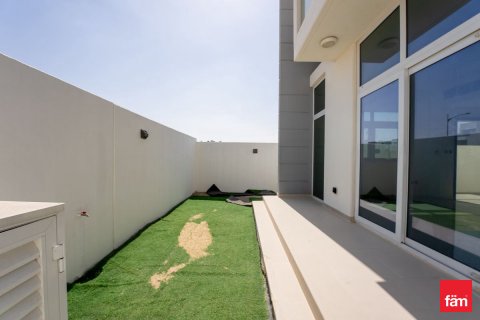 Villa til salg i Dubai, UAE 3 soveværelser, 172.8 kvm № 621692 - foto 29