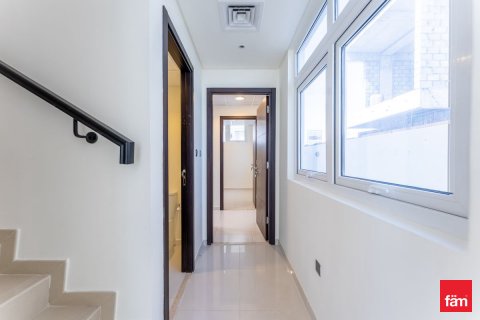 Villa til salg i Dubai, UAE 3 soveværelser, 172.8 kvm № 621692 - foto 7